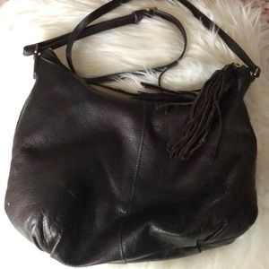 Elegant Black Leather Crossbody Bag